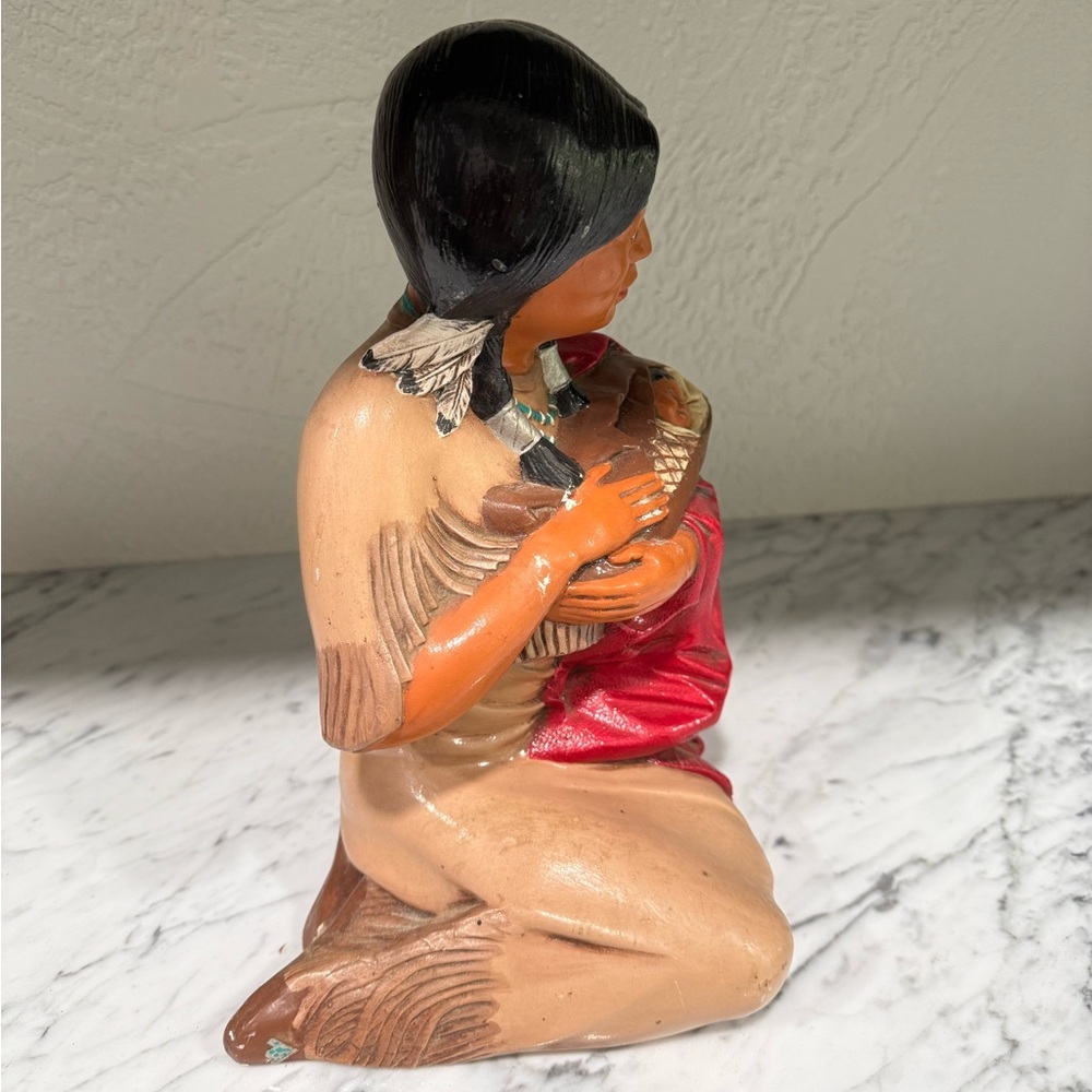 Vintage Native American Indian Women & Baby Byron Molds 1982 Decor Retro 10.5” H - Picture 6 of 7